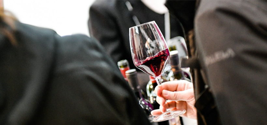 Settore vitivinicolo: promozione sui mercati dei paesi terzi - Bando regionale per la campagna 2021/2022